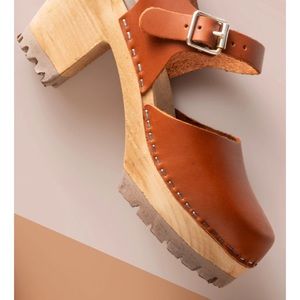 MIA Abba Clogs